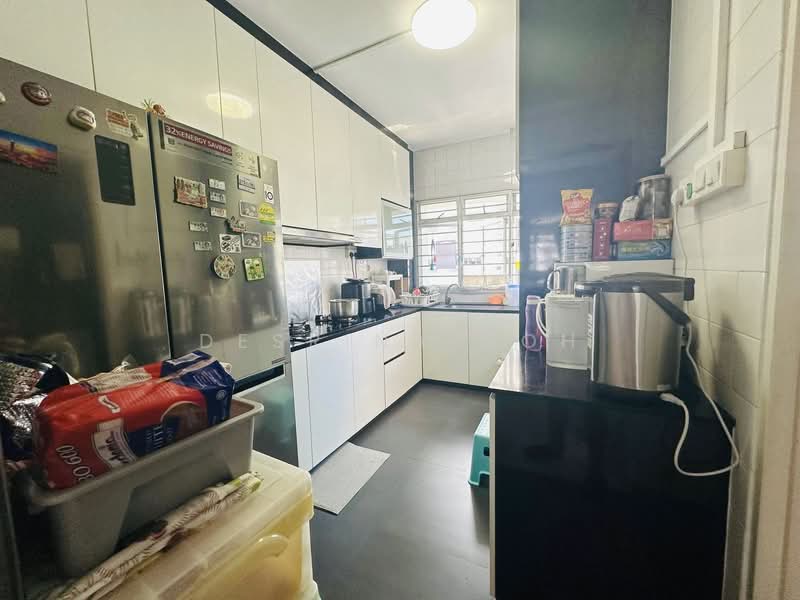 969 Hougang Street 91, 969 Hougang Street 91, 3 Bedrooms, 1,033 sqft, HDB Flat For Sale, by Desrina Goh, 500104807 - Kitchen - PropertyGuru.com.sg