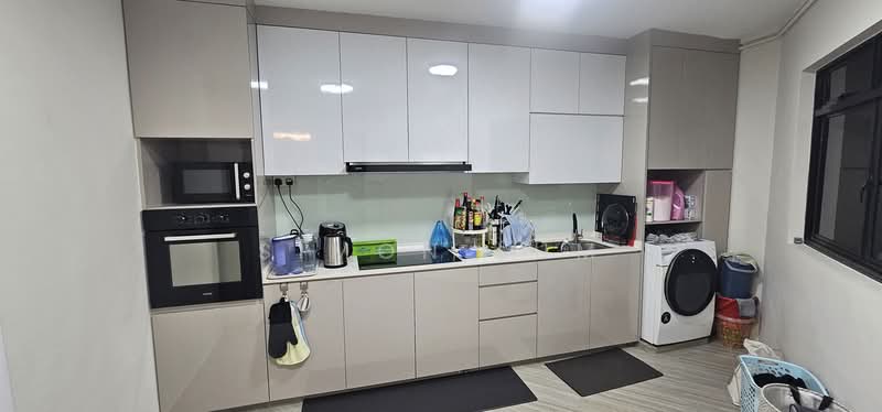 121 Rivervale Drive, 121 Rivervale Drive, 3 Bedrooms, 1,184 sqft, HDB Flat For Sale, by Simon Lum, 500104809 - PropertyGuru.com.sg