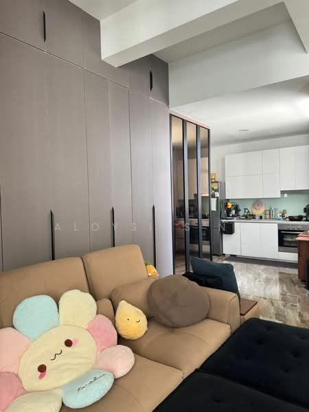 Rangoon 88, 88 Rangoon Road, 2 Bedrooms, 818 sqft, Condominium For Rent, by Aloysius Ng, 500104810 - Living Room - PropertyGuru.com.sg