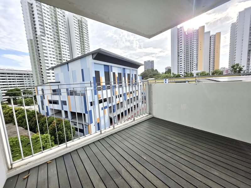 588A Ang Mo Kio Street 52, 588A Ang Mo Kio Street 52, 3 Bedrooms, 1,206 sqft, HDB Flat For Sale, by Aina Lie 李艾娜, 500104819 - Balcony - PropertyGuru.com.sg