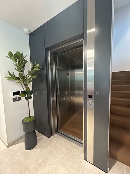 Villas @ Greenbank Park, 50 Greenbank Park, 5 Bedrooms, 5,439 sqft, Semi-Detached House For Sale, by Vivian Sun 孙淑媛, 500104823 - Interior - PropertyGuru.com.sg