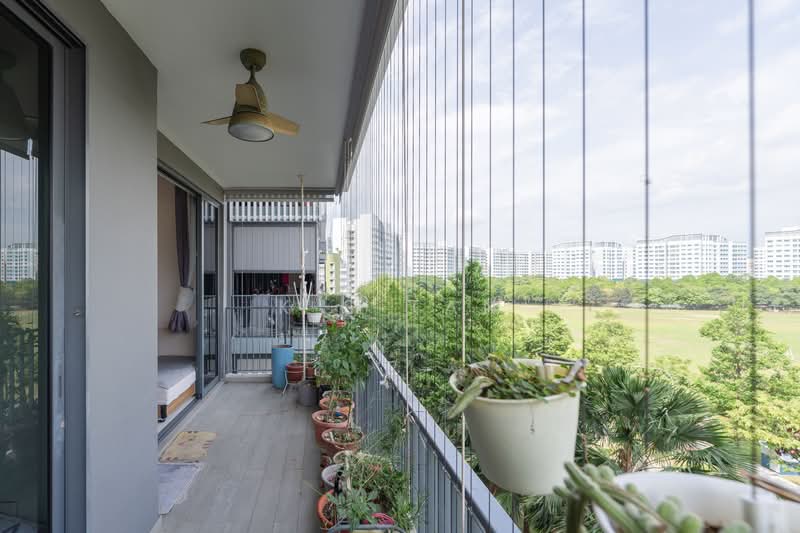 Signature At Yishun, 23 Yishun Street 51, 3 Bedrooms, 1,098 sqft, Executive Condominium For Sale, by K.S Tan, 500104828 - Balcony - PropertyGuru.com.sg