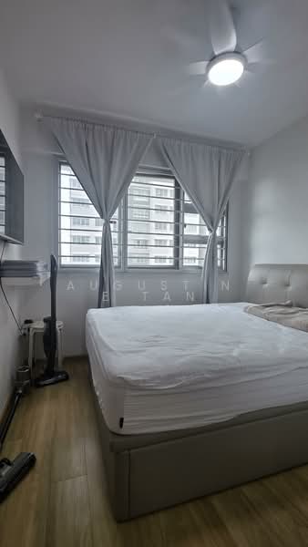117B Jalan Tenteram, 117B Jalan Tenteram, 2 Bedrooms, 721 sqft, HDB Flat For Sale, by Augustine Tan, 500104829 - Bedroom - PropertyGuru.com.sg
