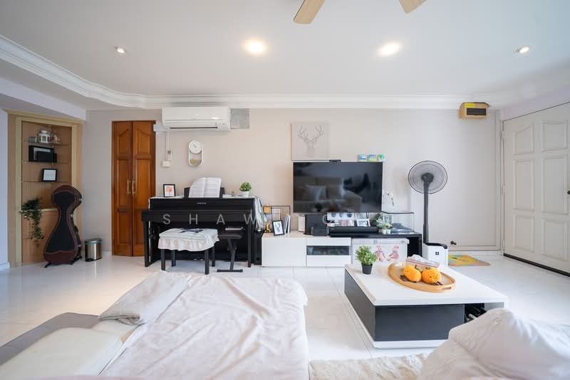 286 Tampines Street 22, 286 Tampines Street 22, 3 Bedrooms, 1,130 sqft, HDB Flat For Sale, by Shaw Yong, 500104841 - Living Room - PropertyGuru.com.sg