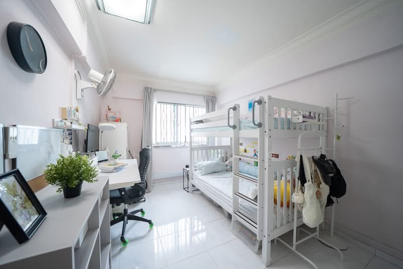 286 Tampines Street 22, 286 Tampines Street 22, 3 Bedrooms, 1,130 sqft, HDB Flat For Sale, by Shaw Yong, 500104841 - Bedroom - PropertyGuru.com.sg