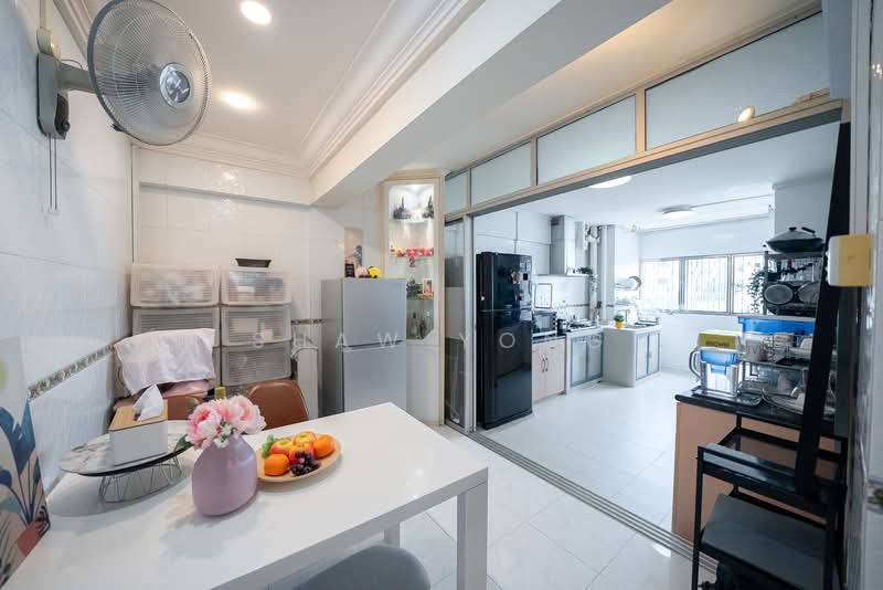 286 Tampines Street 22, 286 Tampines Street 22, 3 Bedrooms, 1,130 sqft, HDB Flat For Sale, by Shaw Yong, 500104841 - Kitchen - PropertyGuru.com.sg