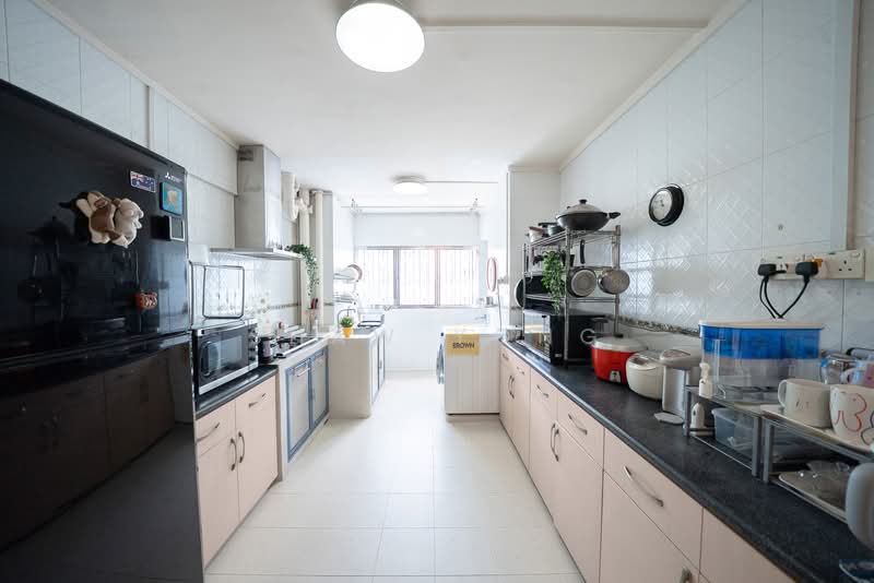 286 Tampines Street 22, 286 Tampines Street 22, 3 Bedrooms, 1,130 sqft, HDB Flat For Sale, by Shaw Yong, 500104841 - Kitchen - PropertyGuru.com.sg