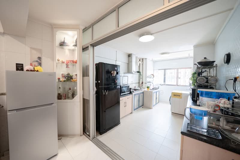 286 Tampines Street 22, 286 Tampines Street 22, 3 Bedrooms, 1,130 sqft, HDB Flat For Sale, by Shaw Yong, 500104841 - Kitchen - PropertyGuru.com.sg