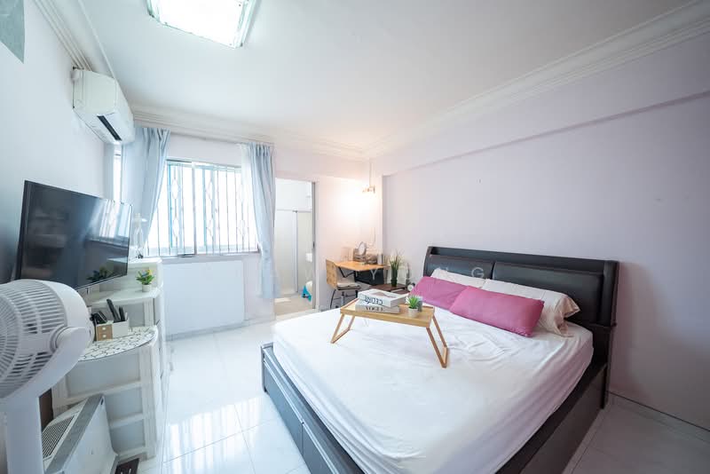 286 Tampines Street 22, 286 Tampines Street 22, 3 Bedrooms, 1,130 sqft, HDB Flat For Sale, by Shaw Yong, 500104841 - Bedroom - PropertyGuru.com.sg