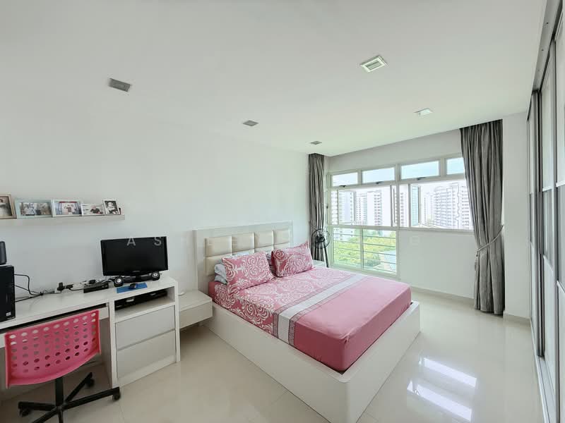 201D Punggol Field, 201D Punggol Field, 3 Bedrooms, 1,184 sqft, HDB Flat For Sale, by Ashley Huang, 500104862 - Huge Master Bedroom - PropertyGuru.com.sg