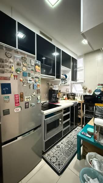 Onan Suites, 215 Onan Road, 3 Bedrooms, 969 sqft, Condominium For Rent, by Summer Song, 500104869 - Kitchen - PropertyGuru.com.sg