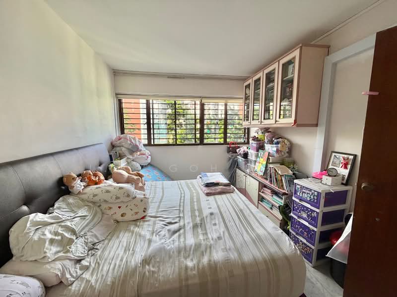 430 Ang Mo Kio Avenue 3, 430 Ang Mo Kio Avenue 3, 3 Bedrooms, 1,281 sqft, HDB Flat For Sale, by J.A. Goh 吴永益, 500104876 - Bedroom - PropertyGuru.com.sg