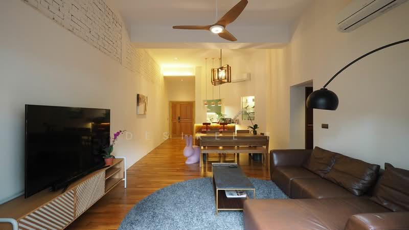 Valley Park, 473 River Valley Road, 2 Bedrooms, 1,324 sqft, Condominium For Sale, by Desiree T, 500104886 - Living Room - PropertyGuru.com.sg