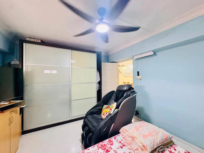 723 Jurong West Avenue 5, 723 Jurong West Avenue 5, 4 Bedrooms, 1,302 sqft, HDB Flat For Sale, by STEVEN NG, 500104900 - Bedroom - PropertyGuru.com.sg