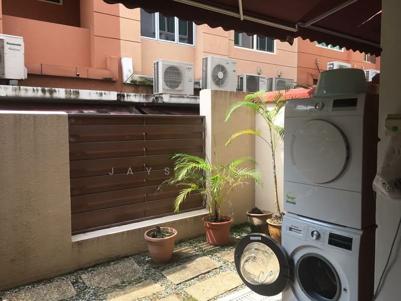 For Rent - Woodgrove Walk