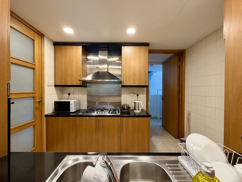 The Spinnaker, 13 Suffolk road, Room Rental, 150 sqft, Apartment For Rent, by Sky Lai, 500104905 - Kitchen - PropertyGuru.com.sg