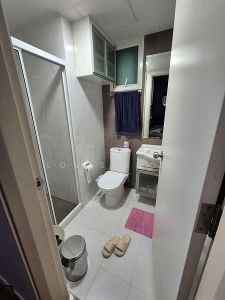 Blossoms @ Woodleigh, 14 Woodleigh Close, 4 Bedrooms, 1,410 sqft, Condominium For Sale, by Louis Siow, 500104913 - Bathroom - PropertyGuru.com.sg
