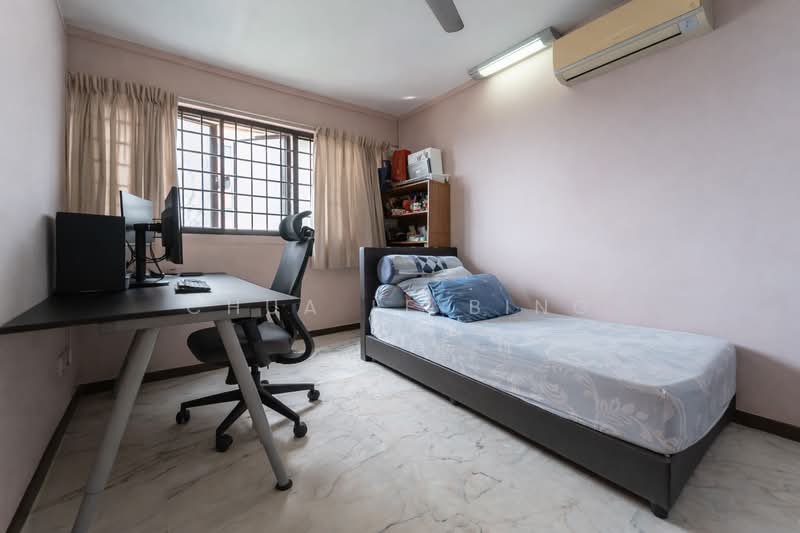 724 Clementi West Street 2, 724 Clementi West Street 2, 3 Bedrooms, 1,270 sqft, HDB Flat For Sale, by Chua Le Bing, 500104914 - Bedroom - PropertyGuru.com.sg