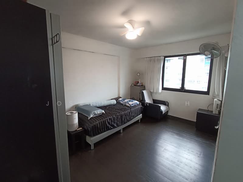 335A Yishun Riverwalk, 335A Yishun Street 31, 3 Bedrooms, 990 sqft, HDB Flat For Rent, by Joseph Tan Y H, 500104916 - Bedroom - PropertyGuru.com.sg