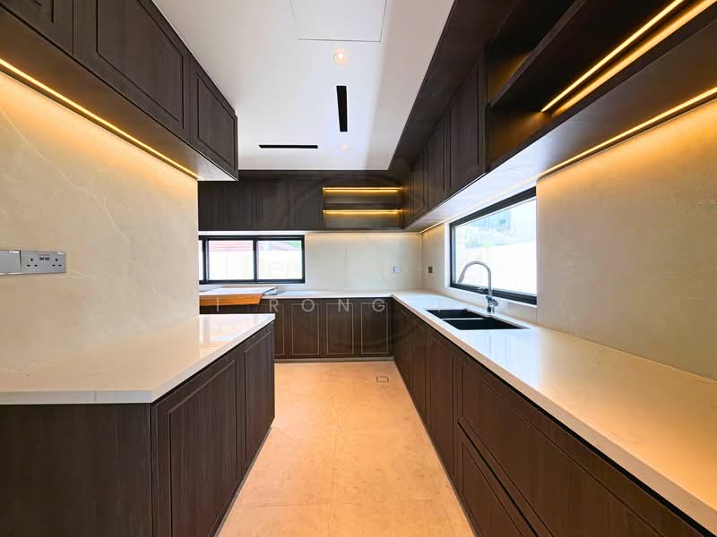 ❤️ LAST HOME LEFT! BRAND NEW COLLECTION OF 3 DETACHED BUNGALOW!, Lynwood Grove / Braddell, 6 Bedrooms, 9,355 sqft, Detached House For Sale, by Li Rong Teh, 500104923 - Kitchen - PropertyGuru.com.sg