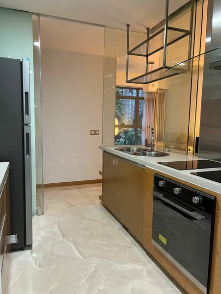 Icon, 10 Gopeng Street, 2 Bedrooms, 914 sqft, Apartment For Rent, by Jeslyn Lim, 500104927 - Kitchen - PropertyGuru.com.sg