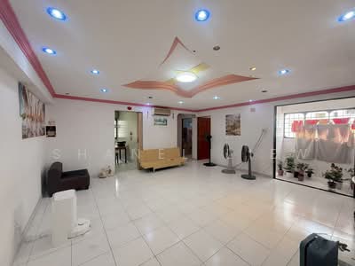 For Sale - 670A Choa Chu Kang Crescent