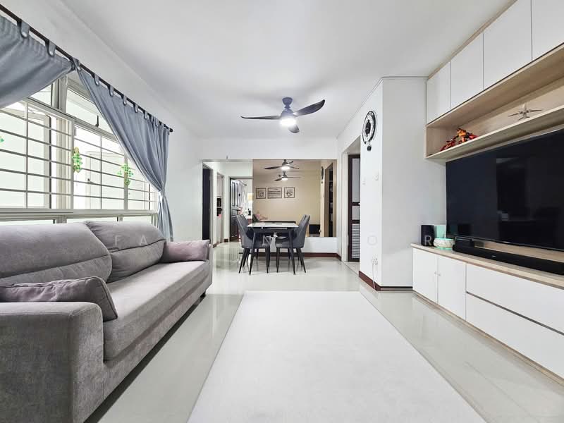 407B Fernvale Road, 407B Fernvale Road, 3 Bedrooms, 969 sqft, HDB Flat For Sale, by Fadzlin MNoor, 500104940 - Living Room - PropertyGuru.com.sg
