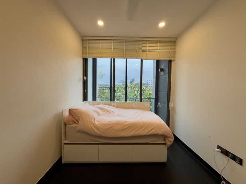 Belgravia Villas, 420 Ang Mo Kio Avenue 5, 5 Bedrooms, 3,961 sqft, Cluster House For Sale, by Joash Chan, 500104946 - Bedroom - PropertyGuru.com.sg