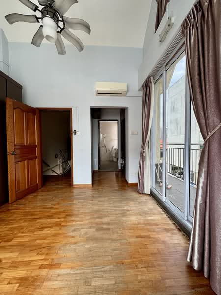 Geylang Serai / Joo Chiat / Eunos fringe area Freehold Corner Landed, , 5 Bedrooms, 2,060 sqft, Corner Terrace For Sale, by Kitt 傅凡袀, 500104951 - Interior - PropertyGuru.com.sg