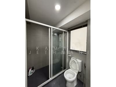 For Rent - Elias Green