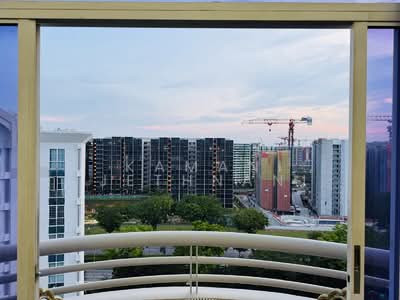 For Rent - Elias Green