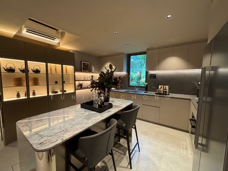River Modern, River Galley Green, 3 Bedrooms, 904 sqft, Condominium For Sale, by Eunice Chong, 500104954 - Kitchen - PropertyGuru.com.sg