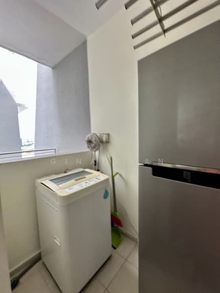 Riveredge, 21 Sampan Place, 2 Bedrooms, 1,054 sqft, Condominium For Sale, by Gina Chan, 500104966 - Yard - PropertyGuru.com.sg