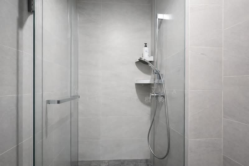 Stars of Kovan, 984 Upper Serangoon Road, 2 Bedrooms, 732 sqft, Condominium For Sale, by Sophia Ho Xiang Ling 何相羚, 500104970 - Bathroom - PropertyGuru.com.sg