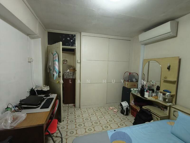 116 Lorong 2 Toa Payoh, 116 Lorong 2 Toa Payoh, Room Rental, 200 sqft, HDB Flat For Rent, by Alan Huy, 500104974 - Bedroom - PropertyGuru.com.sg