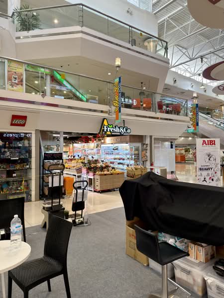 Thomson Plaza, 301 Upper Thomson Road, 721 sqft, Mall Shop For Sale, by Zhen Hao, 500104976 - Interior - CommercialGuru.com.sg