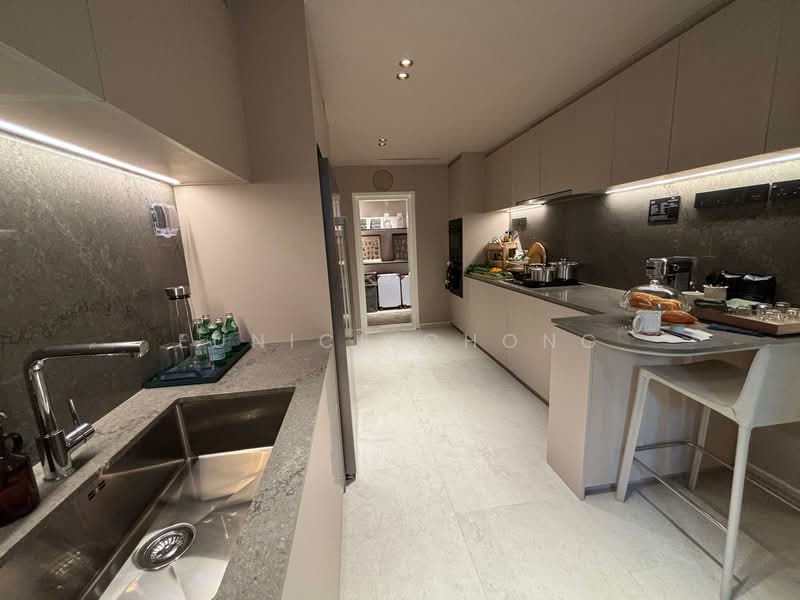 River Modern, River Galley Green, 4 Bedrooms, 1,830 sqft, Condominium For Sale, by Eunice Chong, 500104979 - Kitchen - PropertyGuru.com.sg