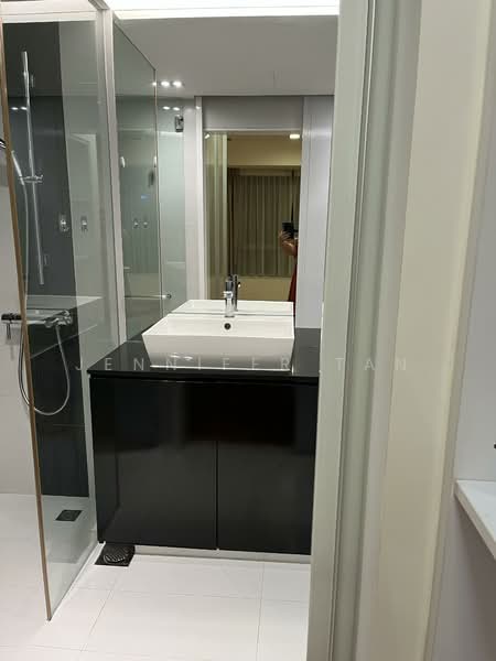 Jalan Mariam, , 3 Bedrooms, 2,500 sqft, Detached House For Rent, by Jennifer Tan, 500104980 - Bathroom - PropertyGuru.com.sg