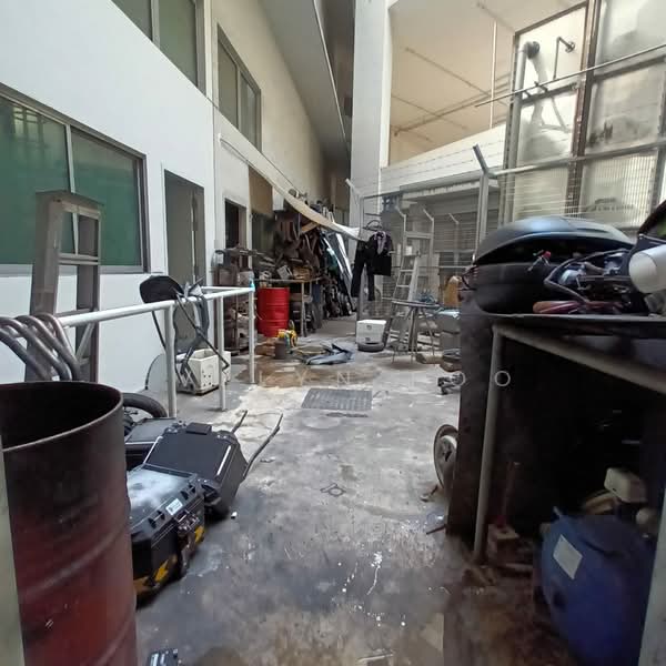 Synergy @ KB, 25 Kaki Bukit Road 4, 1,173 sqft, Factory / Workshop (B2) For Sale, by Evelyn Foo, 500104994 - Interior - CommercialGuru.com.sg