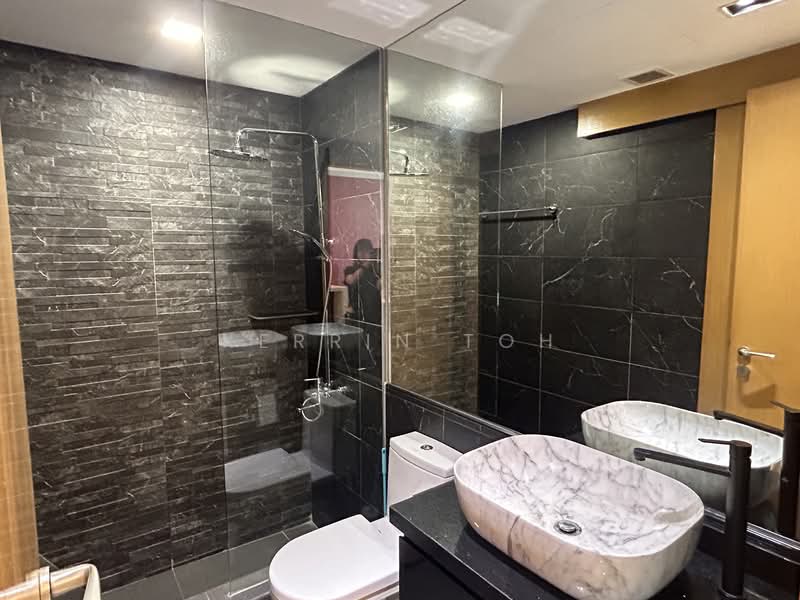 Icon, 10 Gopeng Street, 1 Bedroom, 581 sqft, Apartment For Sale, by Kerrin Toh, 500104998 - Bathroom - PropertyGuru.com.sg