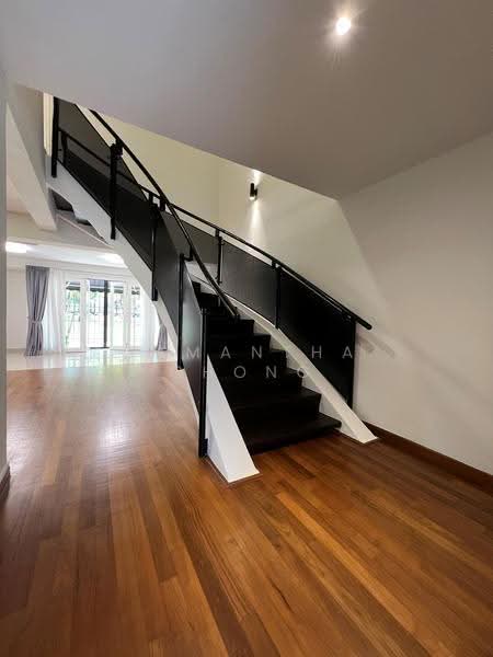 Rare Ground floor 3 Bed Duplex Unit! 1KM to ACS, SCGS, SJI, Newton / Novena, 3 Bedrooms, 2,271 sqft, Walk-up Apartment For Rent, by Samantha Chong, 500105001 - Interior - PropertyGuru.com.sg