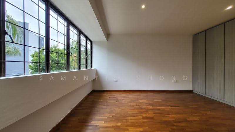 Rare Ground floor 3 Bed Duplex Unit! 1KM to ACS, SCGS, SJI, Newton / Novena, 3 Bedrooms, 2,271 sqft, Walk-up Apartment For Rent, by Samantha Chong, 500105001 - Interior - PropertyGuru.com.sg