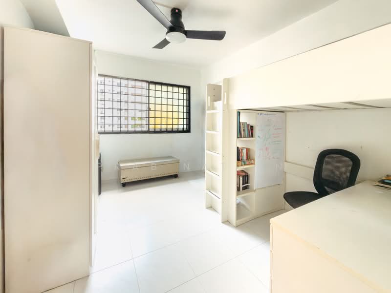 567 Pasir Ris Street 51, 567 Pasir Ris Street 51, 4 Bedrooms, 1,324 sqft, HDB Flat For Sale, by Prab Nathan, 500105011 - Bedroom - PropertyGuru.com.sg