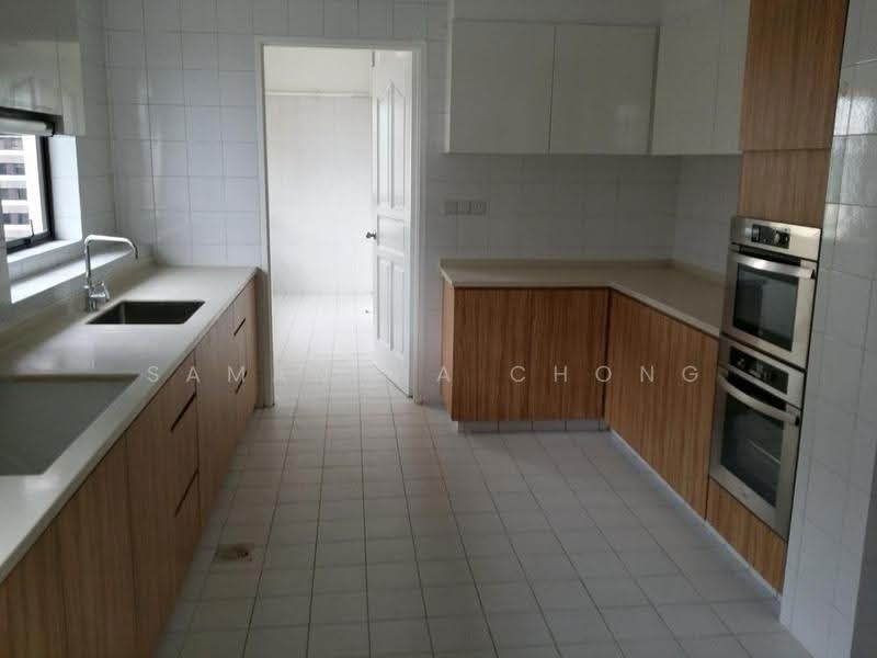 1KM to Taonan and Tanjong Katong Pri, Spacious Penthouse unit!, East Coast / Marine Parade, 4 Bedrooms, 2,776 sqft, Apartment For Rent, by Samantha Chong, 500105017 - Kitchen - PropertyGuru.com.sg