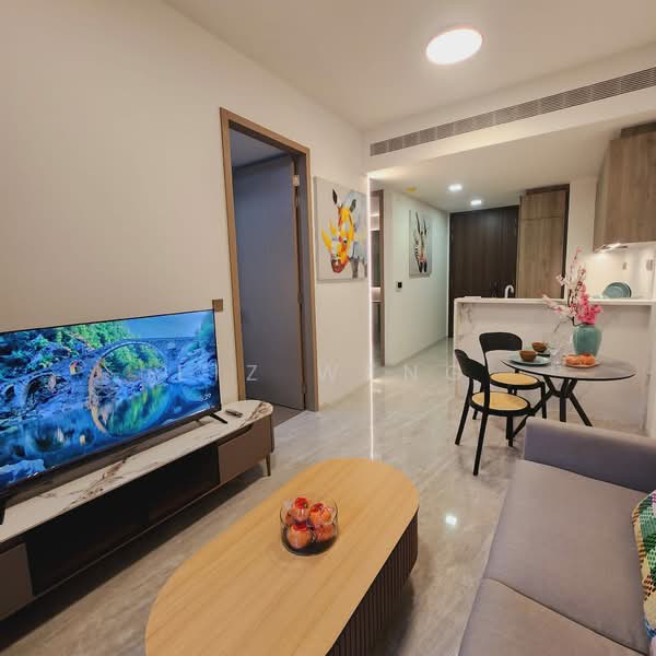 Leedon Green, 32 Leedon Heights, 2 Bedrooms, 538 sqft, Condominium For Rent, by Liz Weng, 500105018 - Living Room - PropertyGuru.com.sg