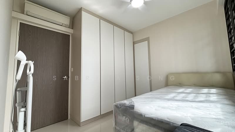 418B Fernvale Link, 418B Fernvale Link, 2 Bedrooms, 732 sqft, HDB Flat For Rent, by Sabrina Song, 500105019 - Bedroom - PropertyGuru.com.sg