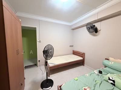 For Rent - 657 Woodlands Ring Road