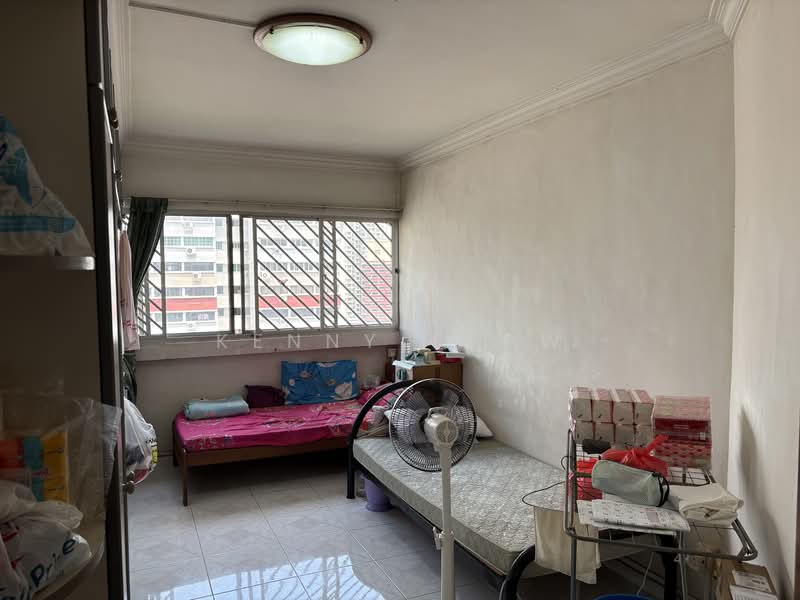 111 Bukit Batok West Avenue 6, 111 Bukit Batok West Avenue 6, 3 Bedrooms, 1,421 sqft, HDB Flat For Sale, by Kenny Teow, 500105032 - Bedroom - PropertyGuru.com.sg