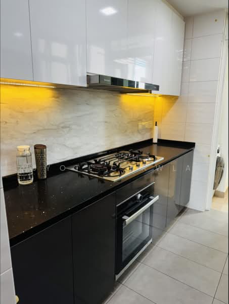 Costa Del Sol, 68 Bayshore Road, 3 Bedrooms, 1,346 sqft, Condominium For Rent, by Jyoti Chawla, 500105038 - Kitchen - PropertyGuru.com.sg