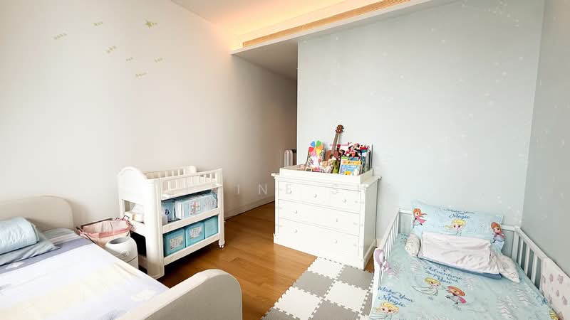 Hilltops, 99 Cairnhill Circle, 5 Bedrooms, 2,874 sqft, Condominium For Sale, by Elaine She, 500105044 - Bedroom - PropertyGuru.com.sg